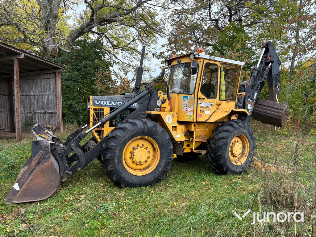 Traktorgrävare Volvo BM 6300