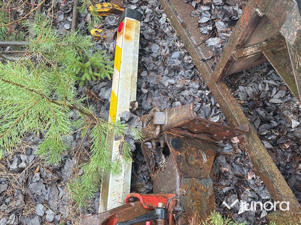 Dragbalk - VBG, Underkörningsskydd