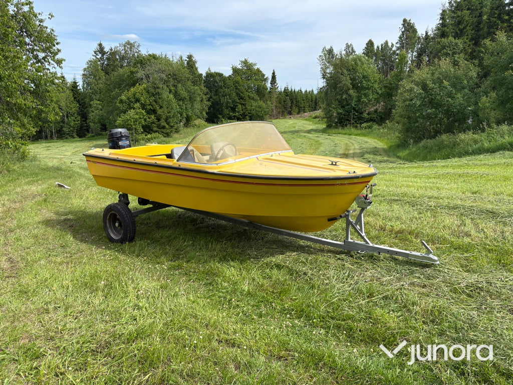 Motorbåt med trailer - Crescent, Mercury 50 hk