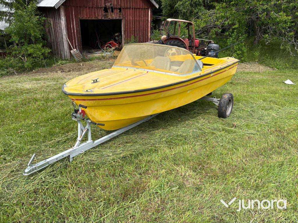 Motorbåt med trailer - Crescent, Mercury 50 hk