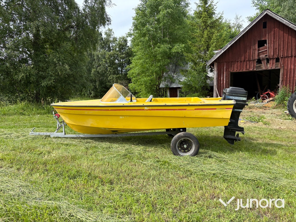 Motorbåt med trailer - Crescent, Mercury 50 hk