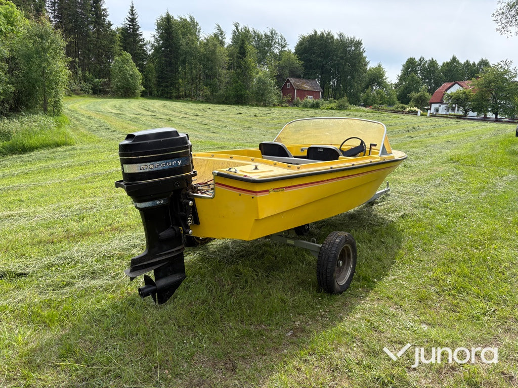 Motorbåt med trailer - Crescent, Mercury 50 hk