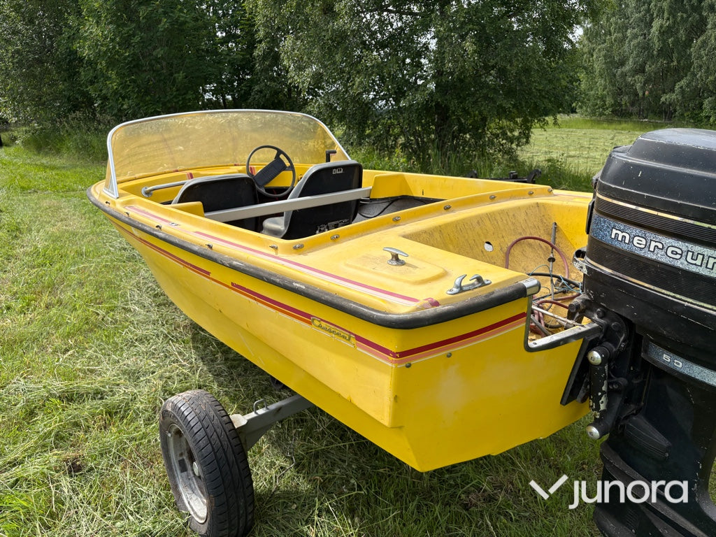 Motorbåt med trailer - Crescent, Mercury 50 hk