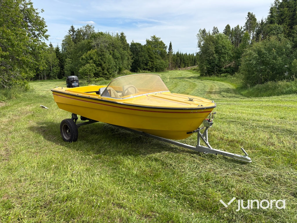 Motorbåt med trailer - Crescent, Mercury 50 hk