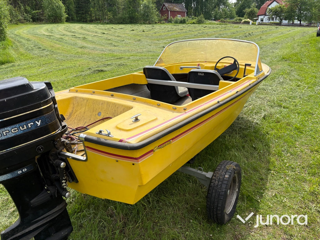 Motorbåt med trailer - Crescent, Mercury 50 hk