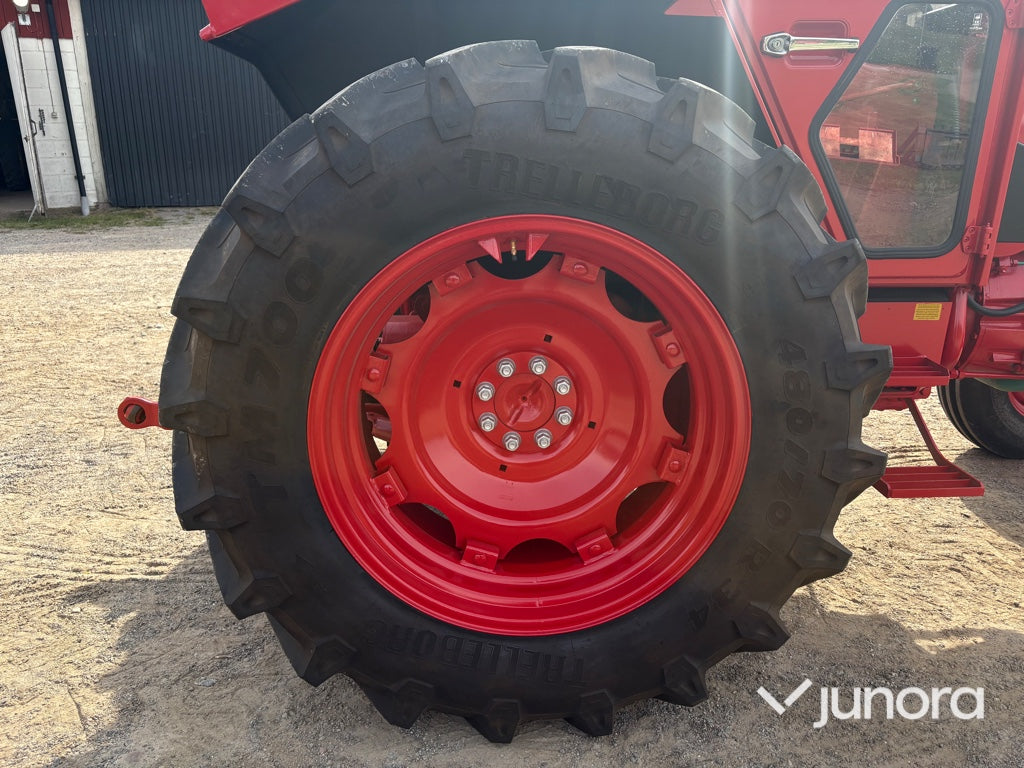 Traktor - Volvo BM, T 700