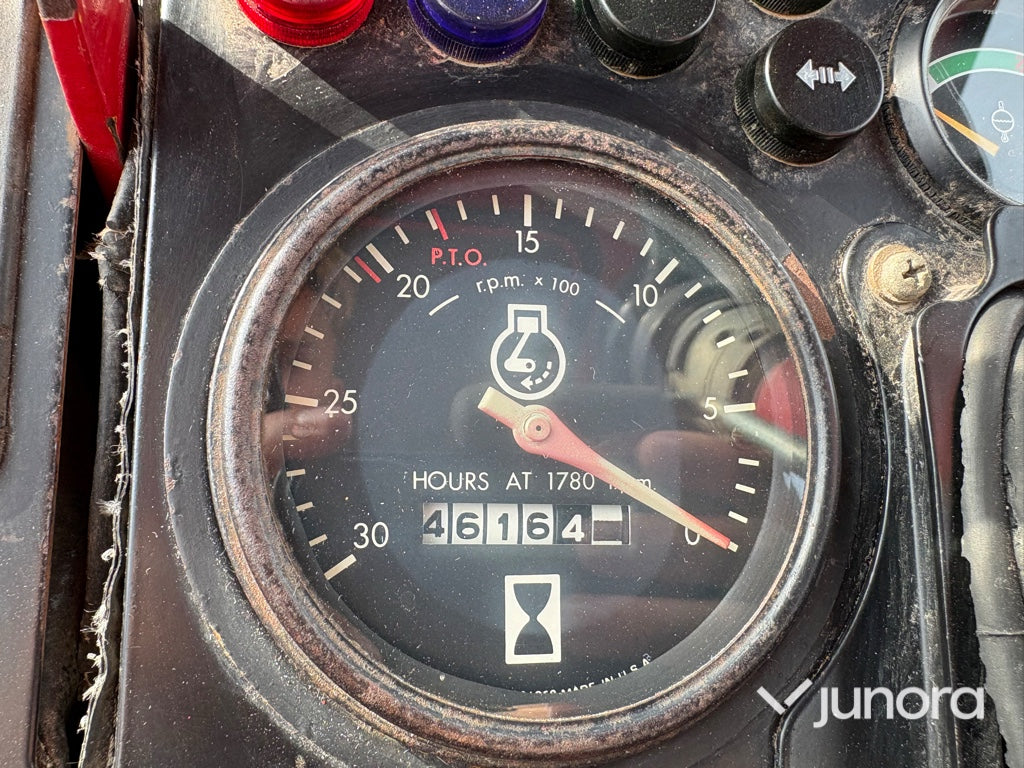 Traktor - Volvo BM, T 700