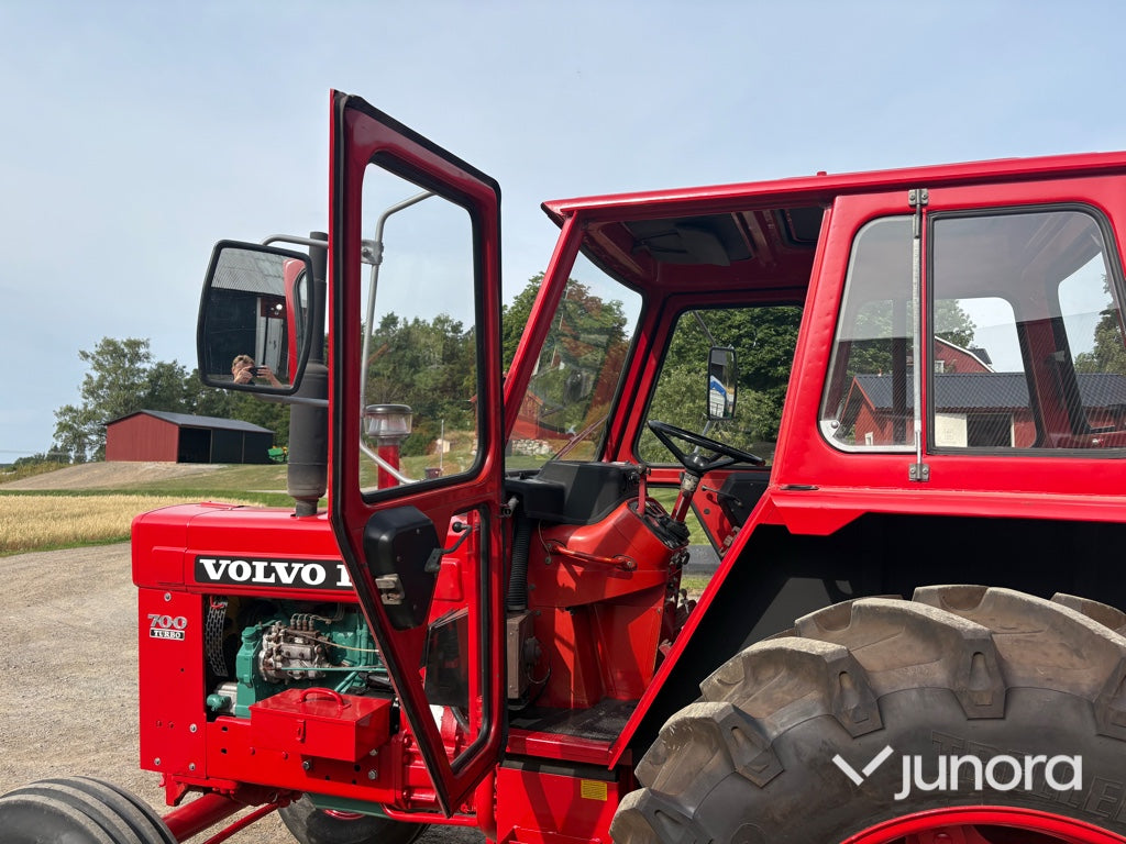Traktor - Volvo BM, T 700