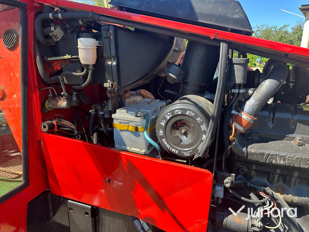 Traktor - BM-Volvo-Valmet, 605-4