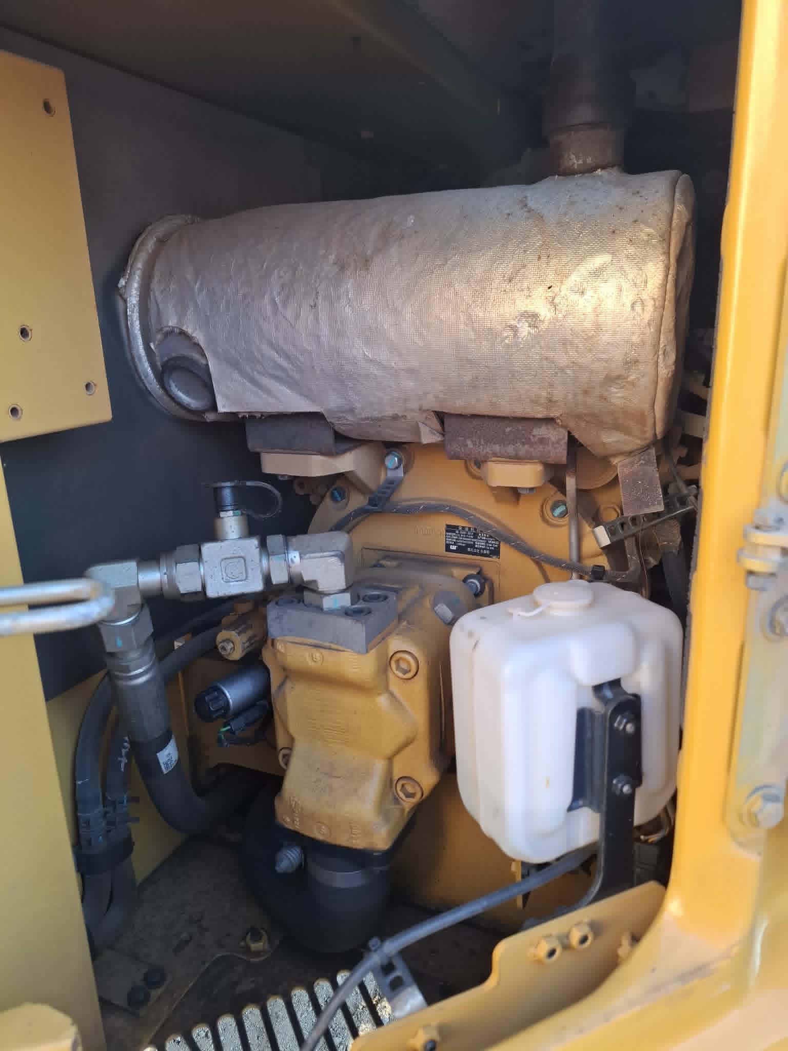 Grävmaskin CAT 310