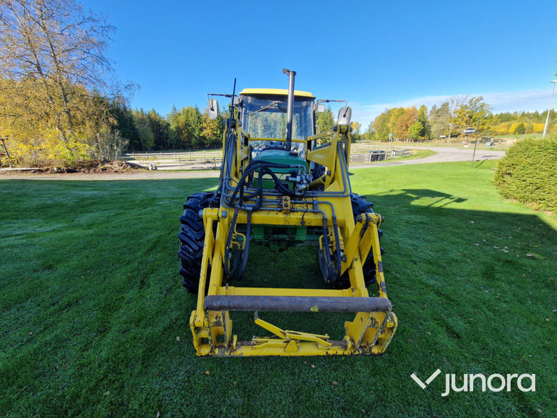 Lastartraktor - John Deere 2450