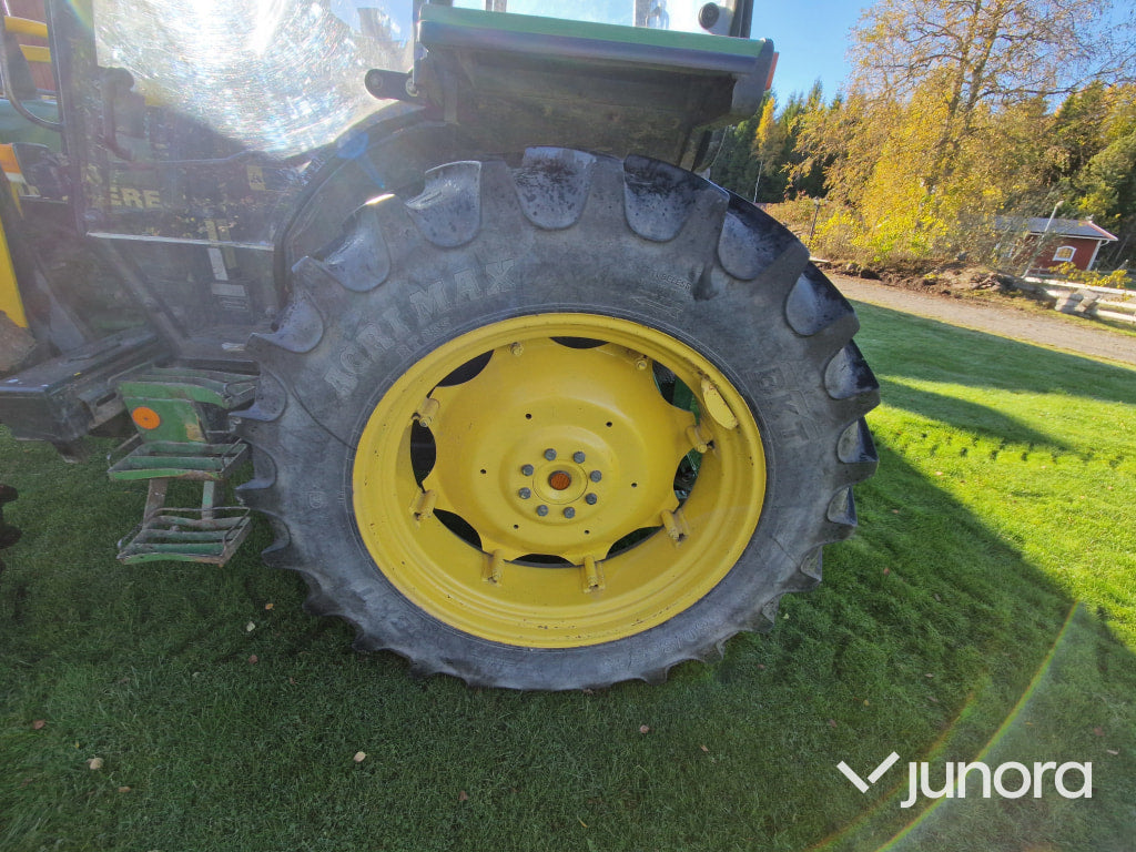 Lastartraktor - John Deere 2450
