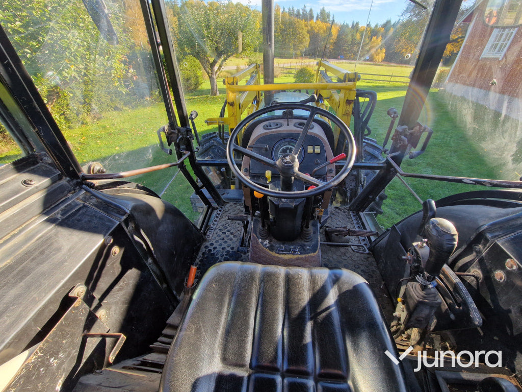 Lastartraktor - John Deere 2450