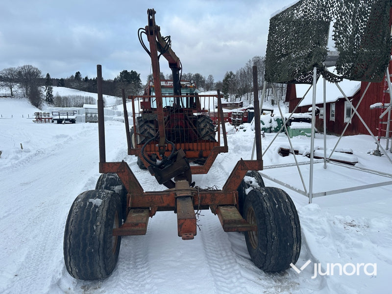 Skogsvagn - Gisebo, med kran