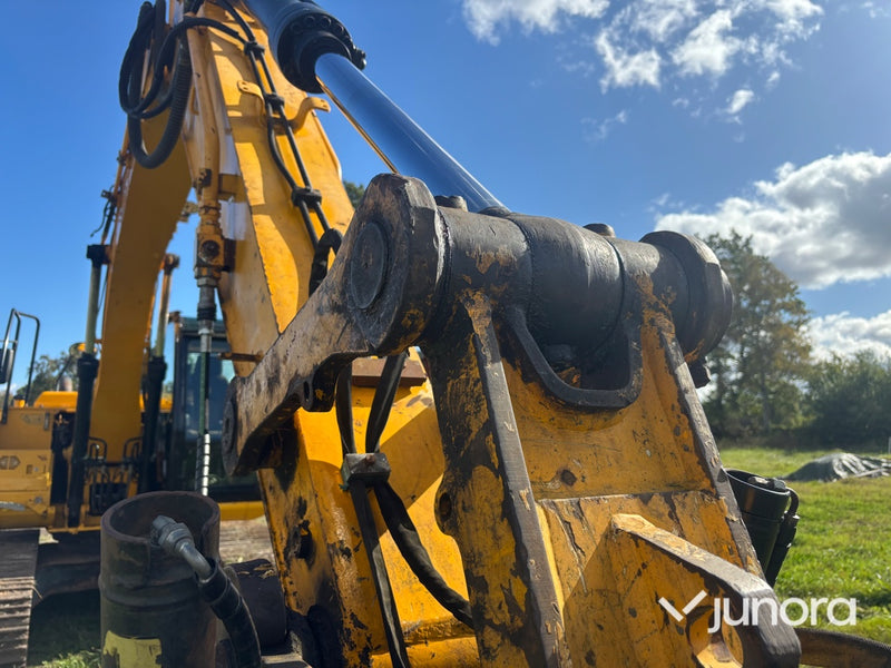 Grävmaskin - JCB JS130LC