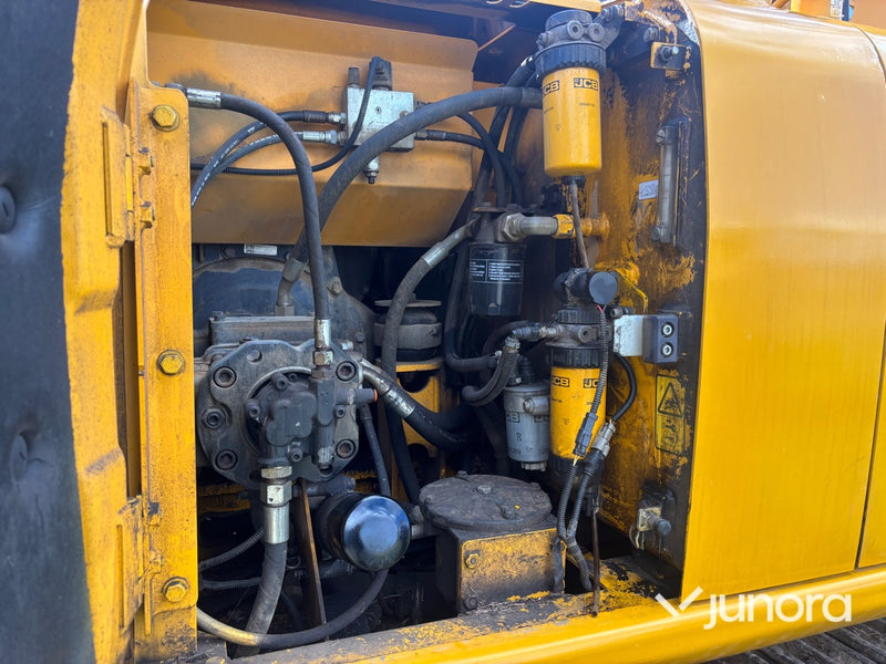 Grävmaskin - JCB JS130LC