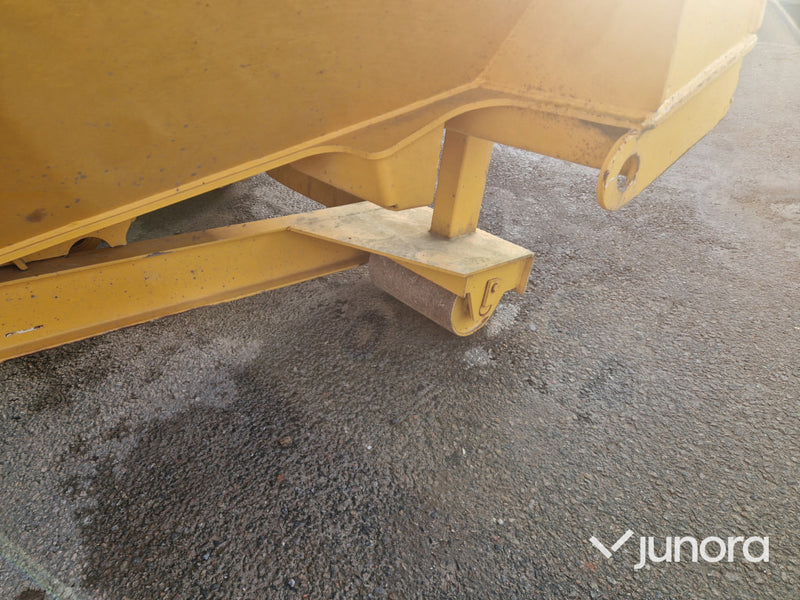 Dumperflak - Volvo, A25E, På Lastväxlarram