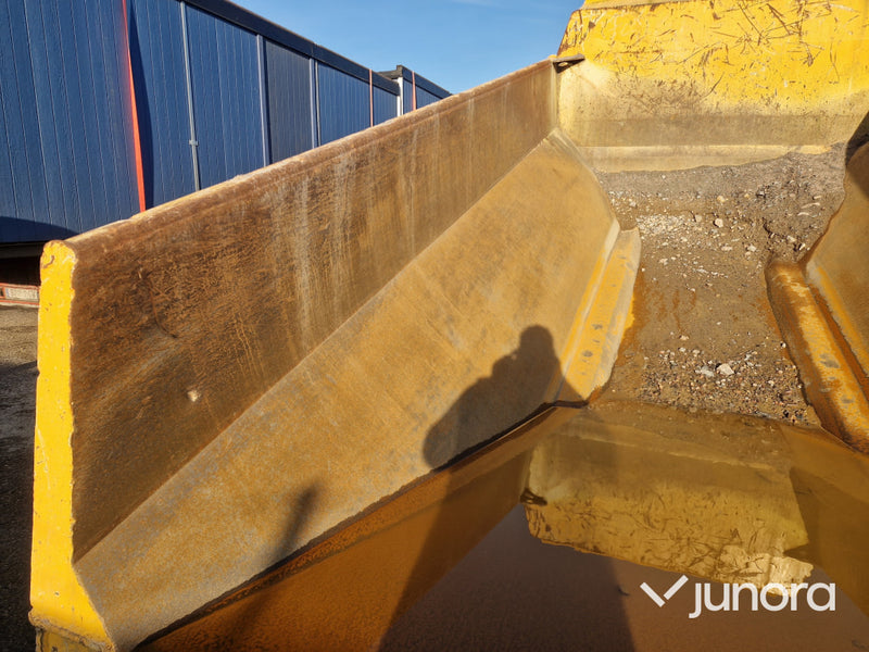 Dumperflak - Volvo, A25E, På Lastväxlarram