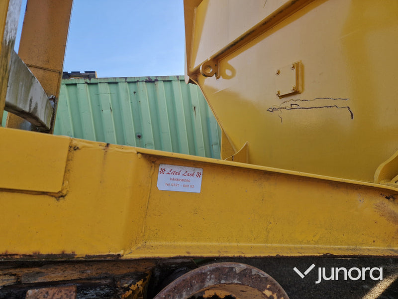 Dumperflak - Volvo, A25E, På Lastväxlarram