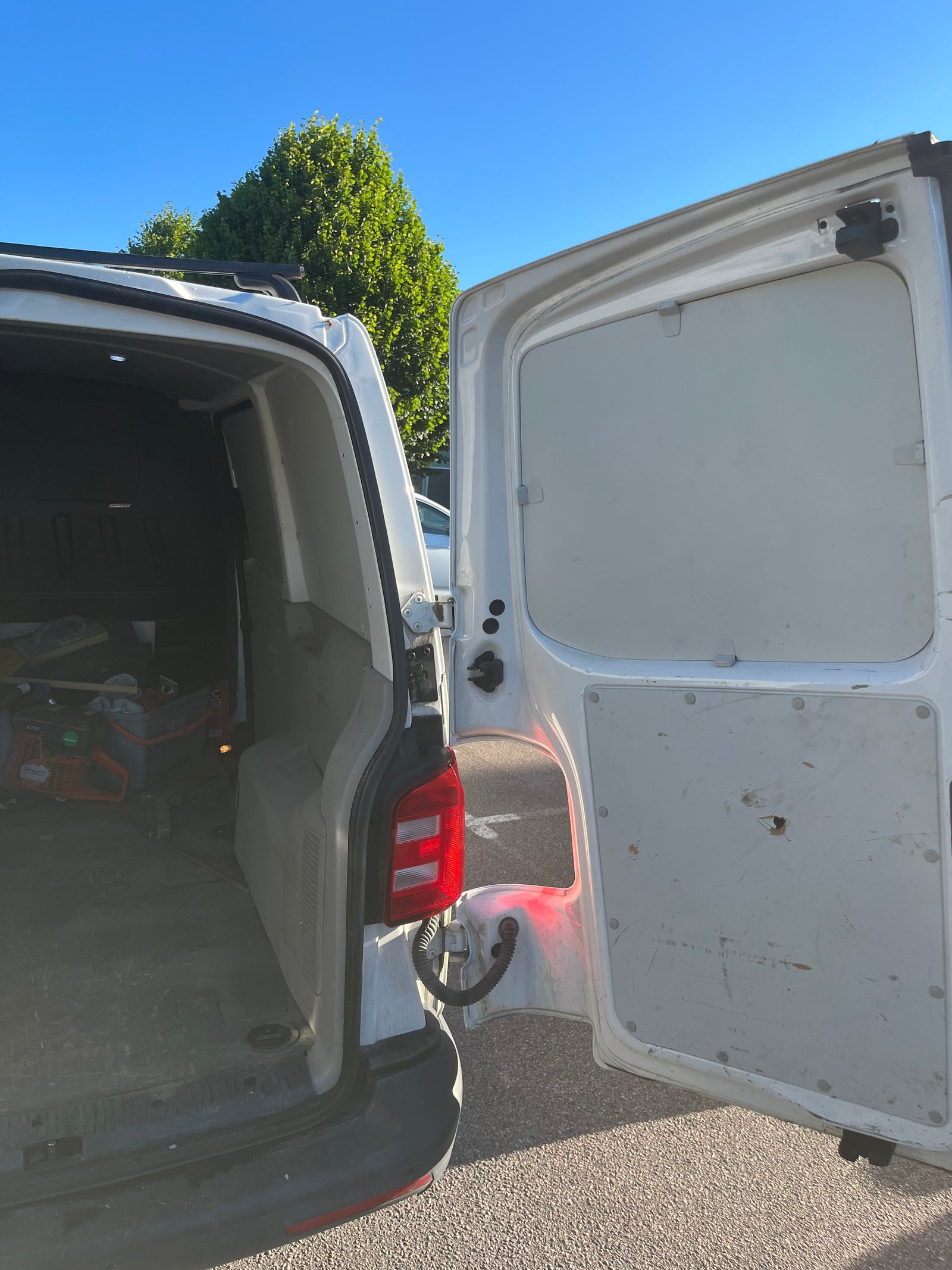 Volkswagen Transporter T6 T32 2.0 TDI BMT Manual 102 hk – 2017