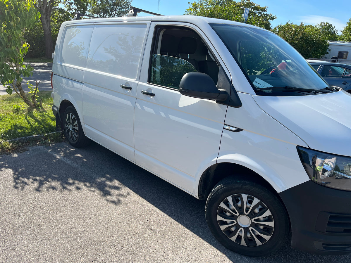 Volkswagen Transporter T6 T32 2.0 TDI BMT Manual 102 hk – 2017