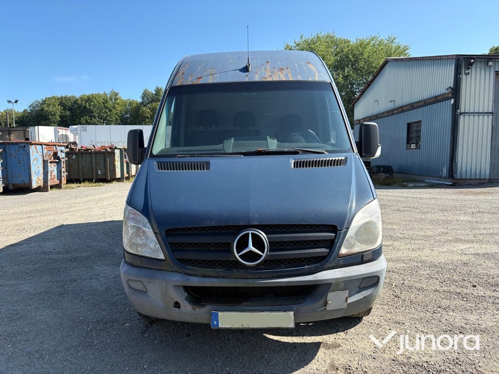 Lätt lastbil - Mercedes-Benz Sprinter 3-T 213 CDI