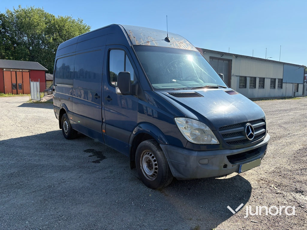 Lätt lastbil - Mercedes-Benz Sprinter 3-T 213 CDI
