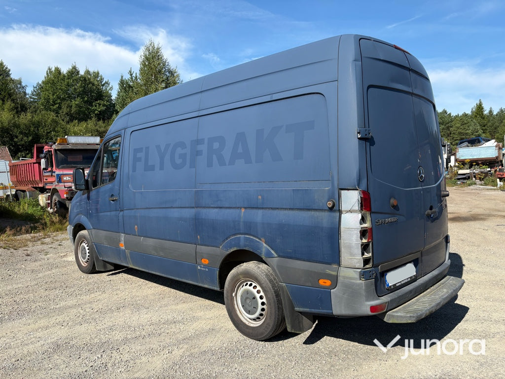 Lätt lastbil - Mercedes-Benz Sprinter 3-T 213 CDI