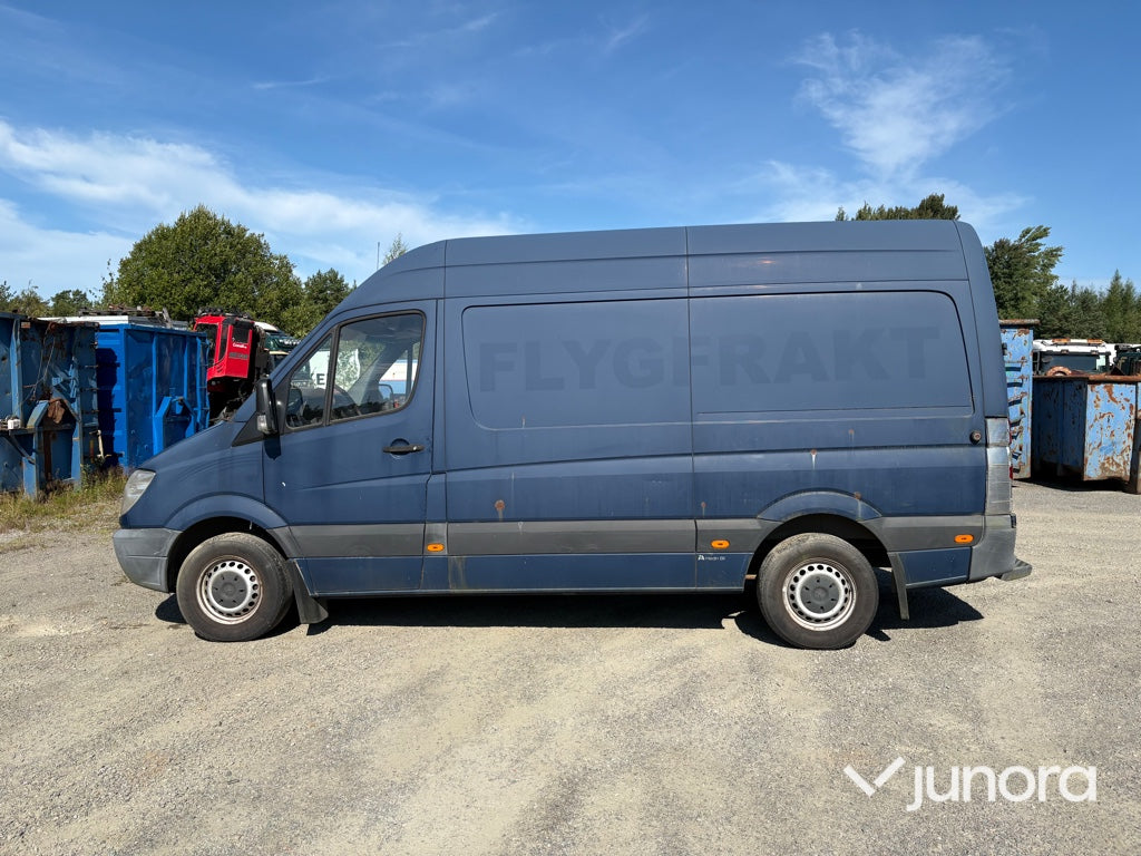 Lätt lastbil - Mercedes-Benz Sprinter 3-T 213 CDI
