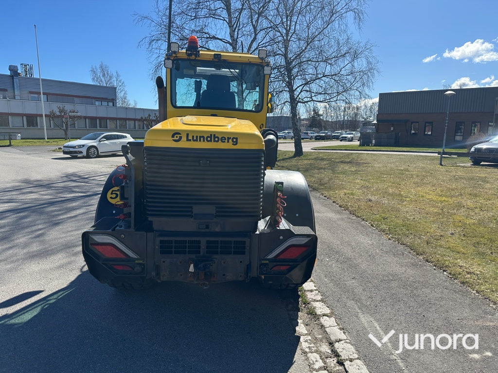 Hjullastare - Lundberg, 8255