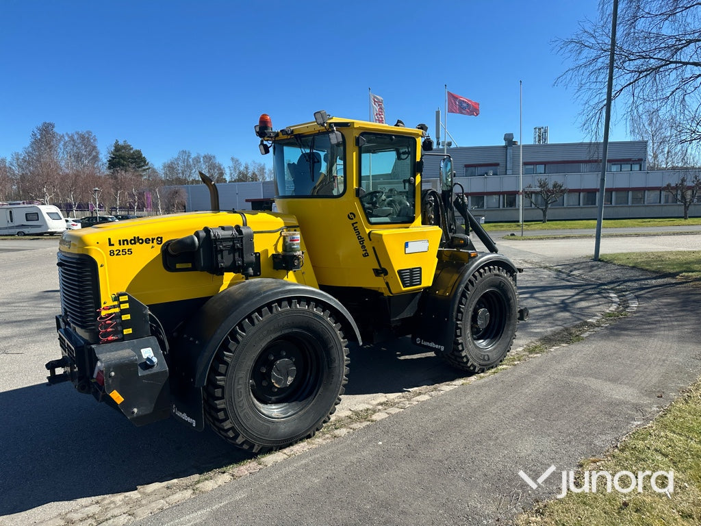 Hjullastare - Lundberg, 8255