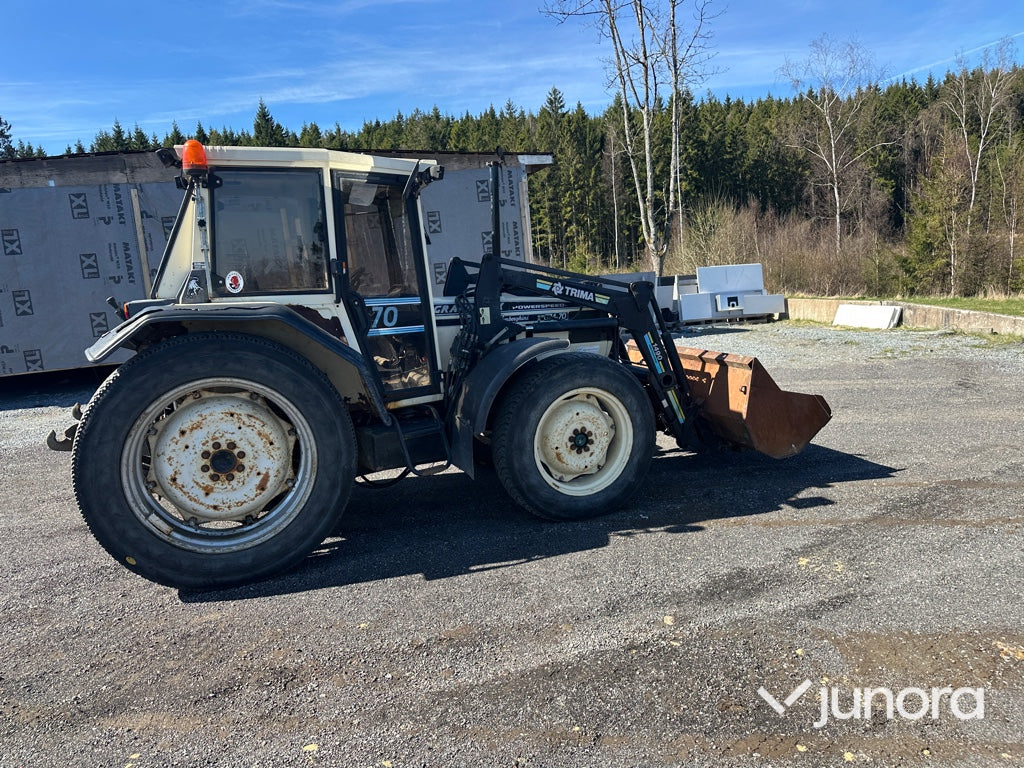 Traktor - Lamborghini, Med lastare
