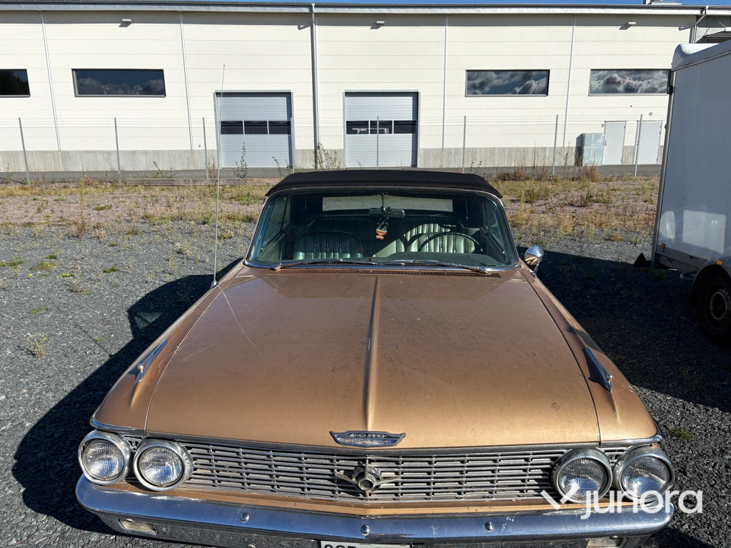 Ford Galaxie