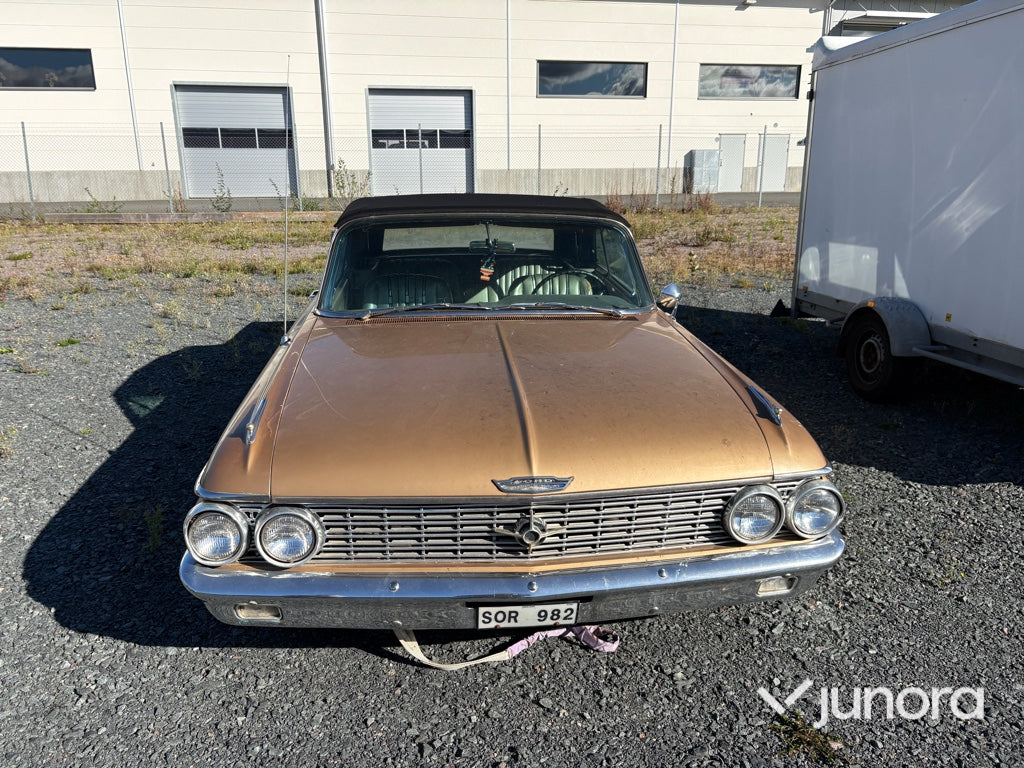 Ford Galaxie