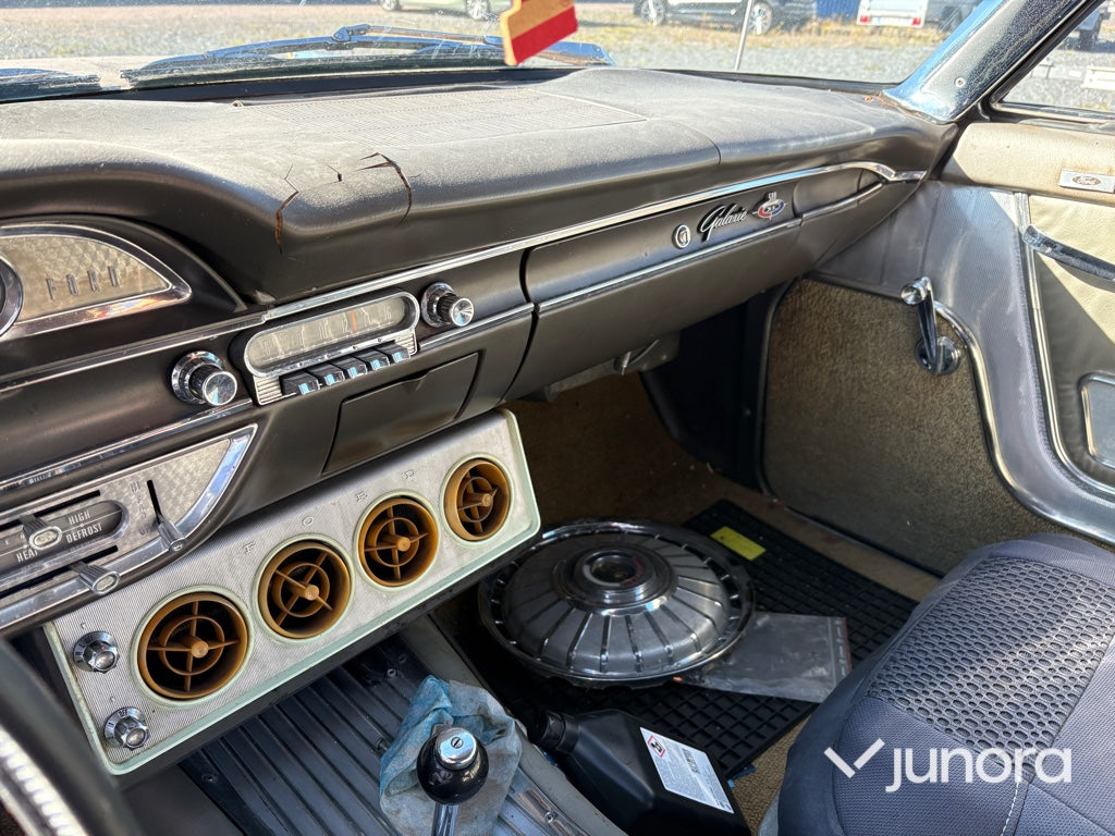 Ford Galaxie