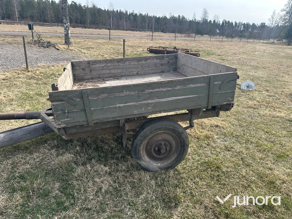 Militär vagn