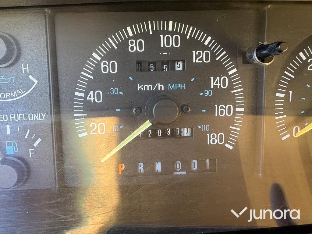 Pickup- Ford F-150 XLT Lariat