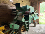 Skördetröska Volvo BM Aktiv 800