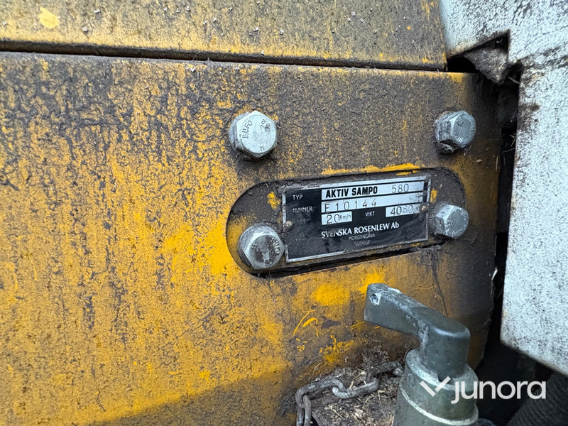 Skördetröska - Aktiv Sampo, 580