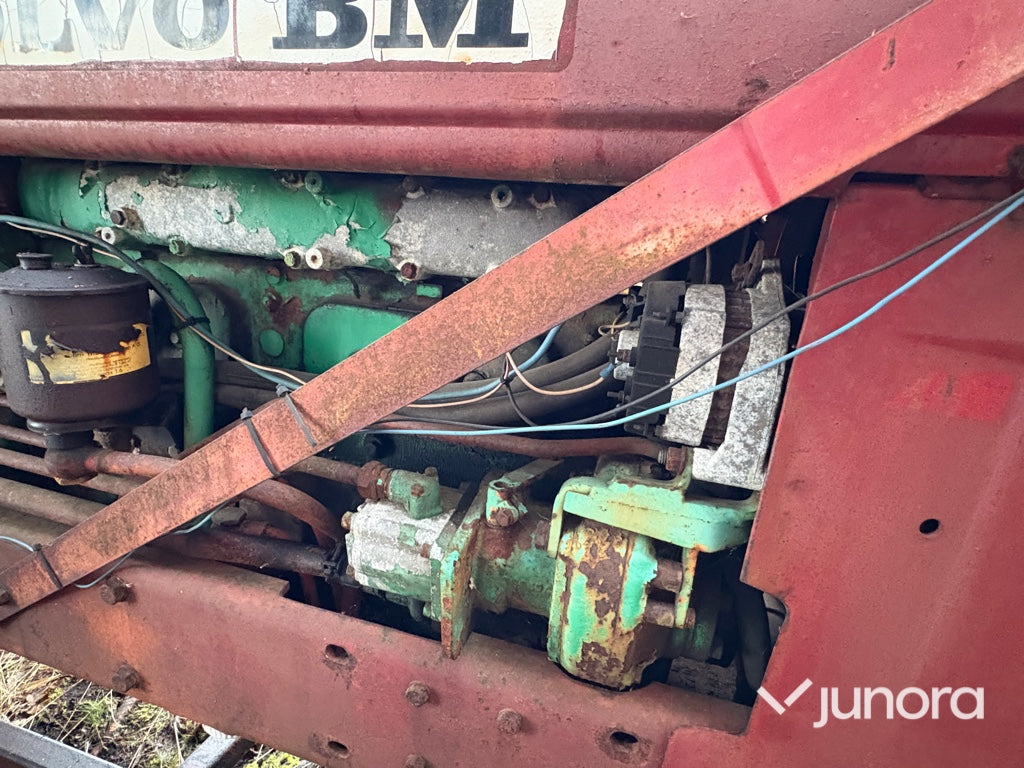 Traktor - Volvo BM, 800