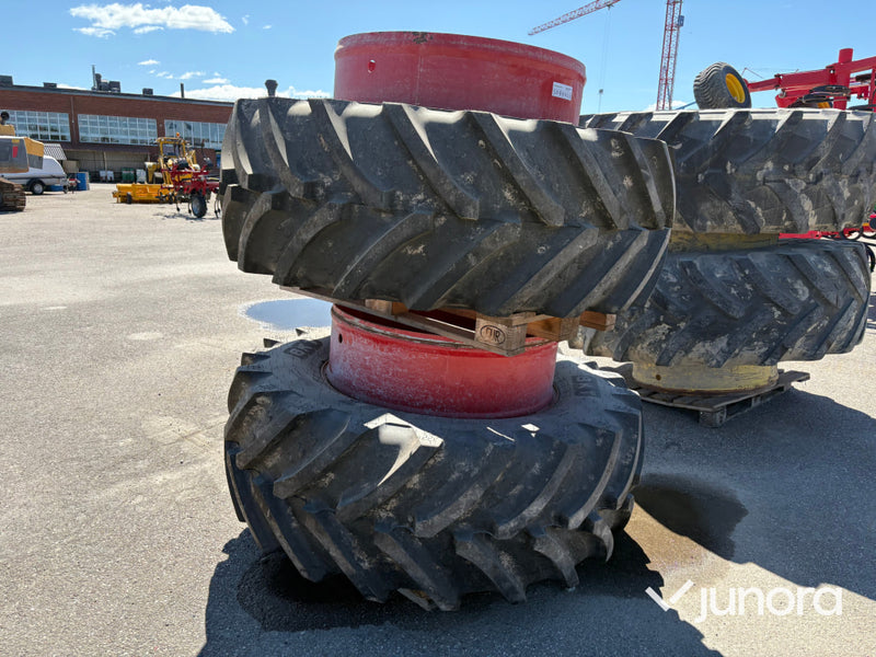 Dubbelmontage BKT 600/65R8