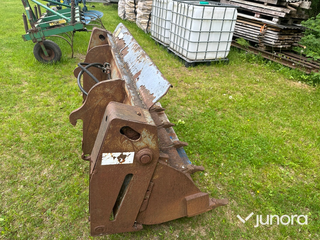 Kombiskopa - Volvo, 2 m