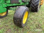 John Deere 4040