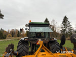 John Deere 4040