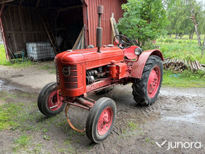 Traktor Volvo T24