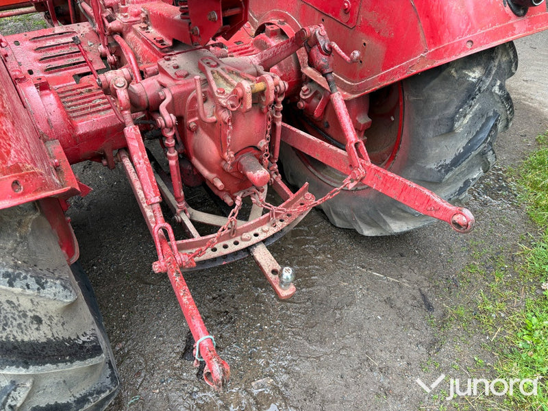 Traktor Volvo T24