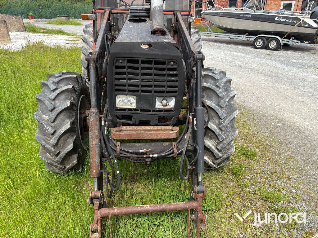 Valmet 705-4 med lastare