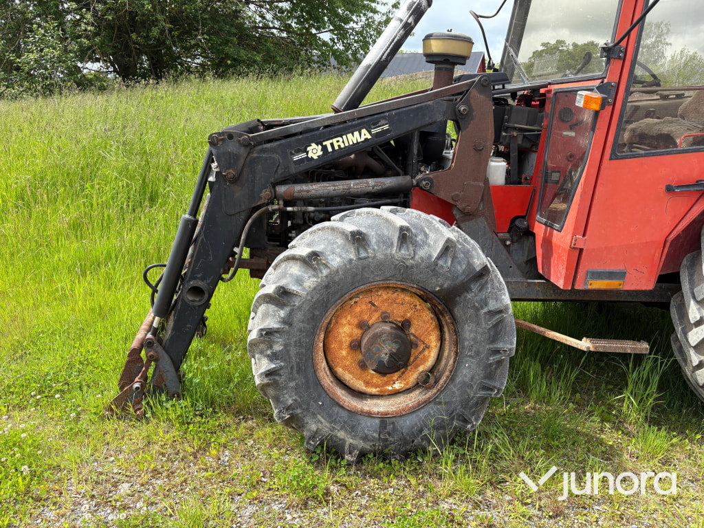 Valmet 705-4 med lastare