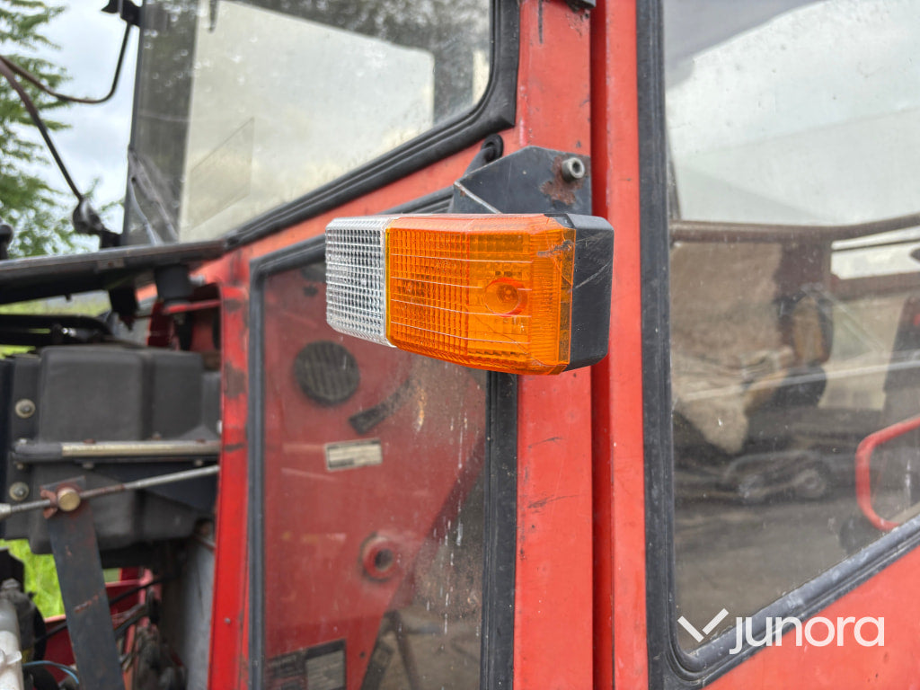 Valmet 705-4 med lastare