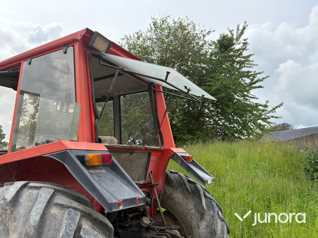 Valmet 705-4 med lastare